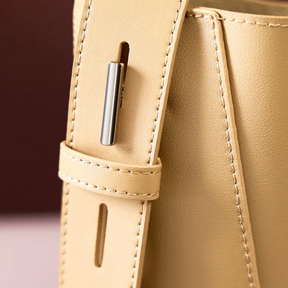 Medium Shoulder Bag - Beloria Amabel